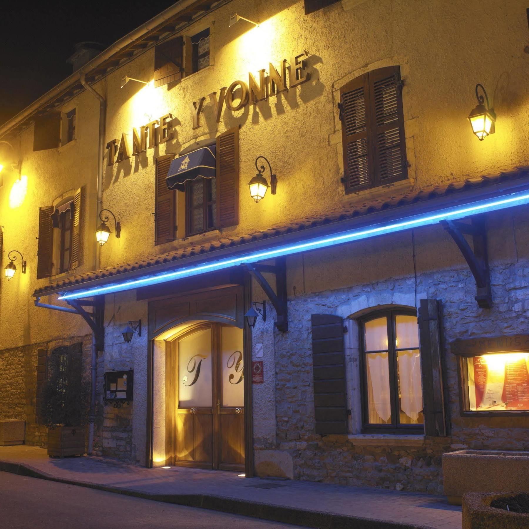 Logis Hotel Tante Yvonne & Son Restaurant Semi-Gastronomique - Lyon Nord Quincieux Luaran gambar